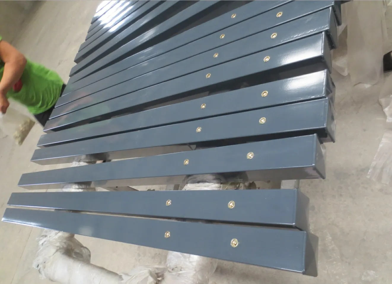 Read More About 10 ft single swing driveway gate