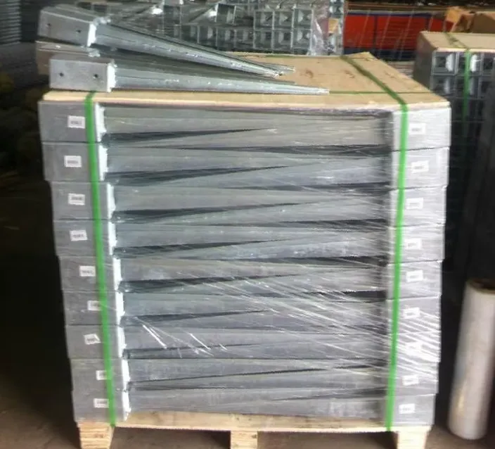 folding garden fence